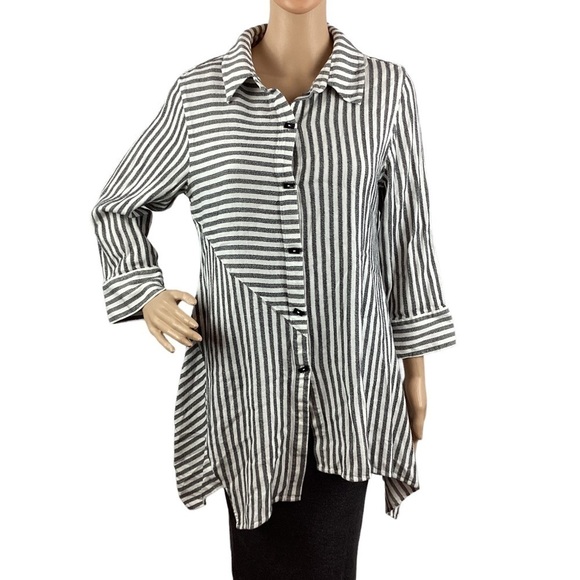 Soft Surroundings Standout Asymmetrical Striped Top Size M Tunic - Picture 1 of 7